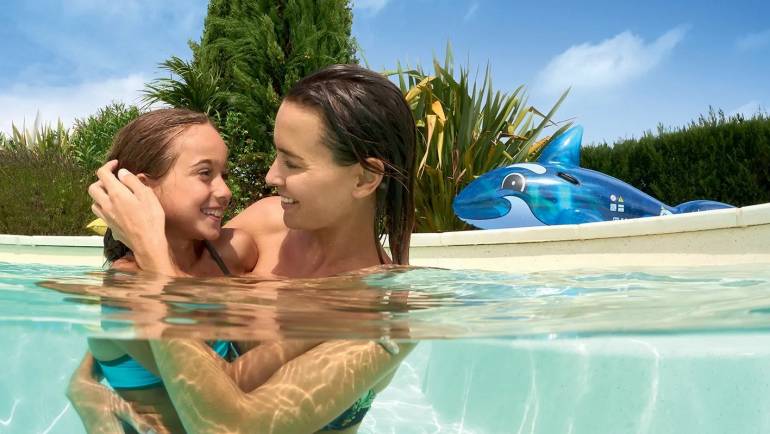 Top 10 beneficios de tener una piscina de hidromasaje en casa